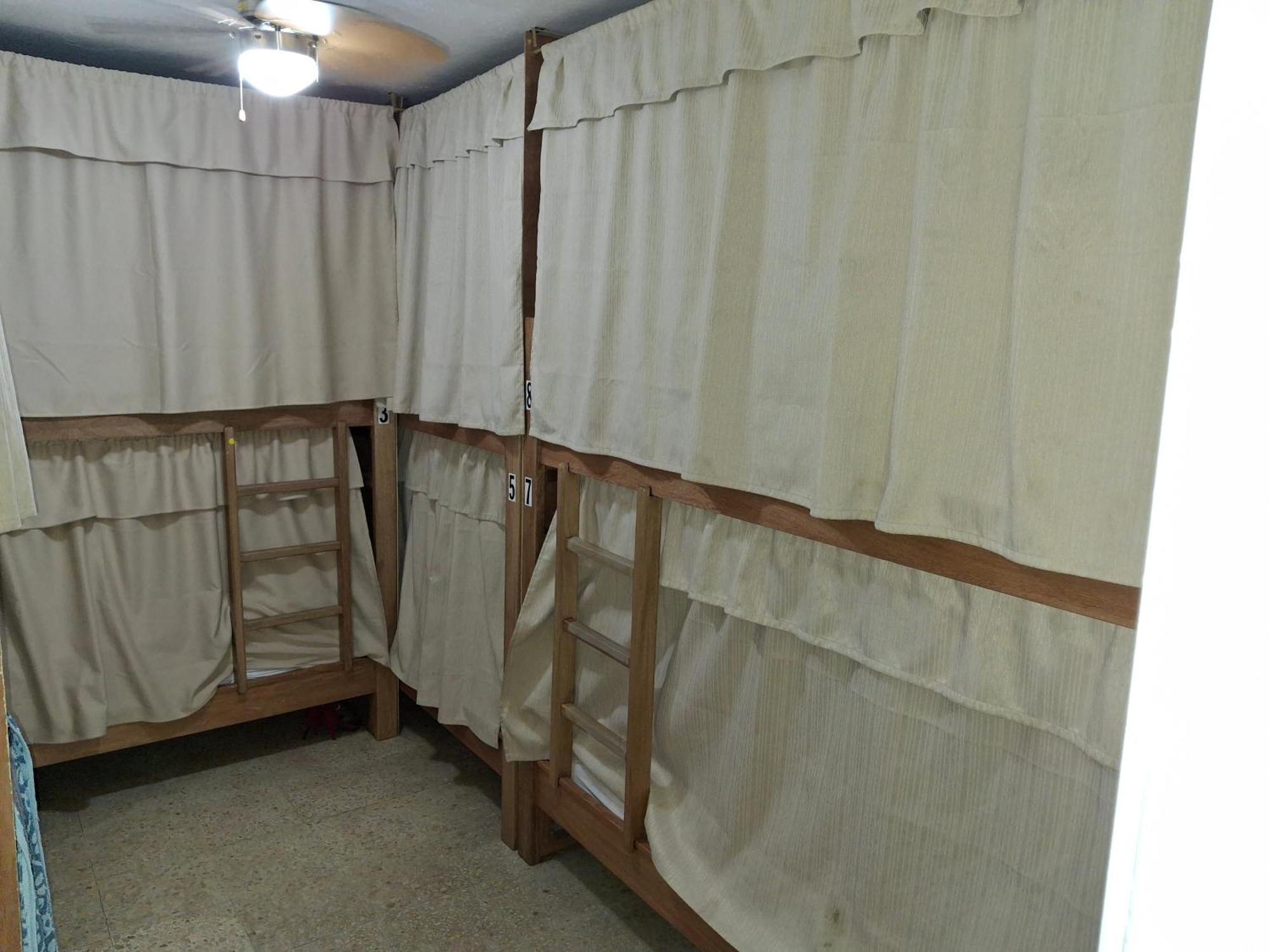 Hostal Yoha パナマ・シティー エクステリア 写真